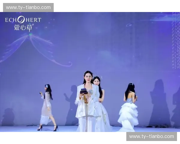 诸神黄昏的回响：为什么即便过去十年，我们仍在搜索“骑士vs勇士回放”？